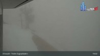 Archived image Webcam Tiroler Zugspitzbahn Top Station 18:00