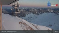 Archiv Foto Webcam Tiroler Zugspitzbahn: Bergstation 02:00
