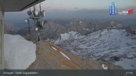 Archiv Foto Webcam Tiroler Zugspitzbahn: Bergstation 02:00