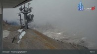 Archived image Webcam Tiroler Zugspitzbahn Top Station 14:00