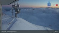 Archiv Foto Webcam Tiroler Zugspitzbahn: Bergstation 02:00
