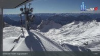 Archived image Webcam Tiroler Zugspitzbahn Top Station 10:00