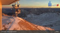 Archiv Foto Webcam Tiroler Zugspitzbahn: Bergstation 18:00