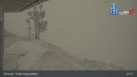 Archived image Webcam Tiroler Zugspitzbahn Top Station 06:00