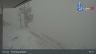 Archived image Webcam Tiroler Zugspitzbahn Top Station 12:00