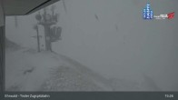 Archived image Webcam Tiroler Zugspitzbahn Top Station 14:00