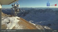 Archived image Webcam Tiroler Zugspitzbahn Top Station 14:00