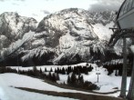 Archived image Webcam mountain station chairlift "Gaistal", "Ehrwalder Alm" 19:00