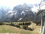 Archived image Webcam mountain station chairlift "Gaistal", "Ehrwalder Alm" 09:00