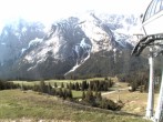Archived image Webcam mountain station chairlift "Gaistal", "Ehrwalder Alm" 07:00