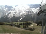 Archived image Webcam mountain station chairlift "Gaistal", "Ehrwalder Alm" 13:00