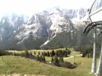 Archived image Webcam mountain station chairlift "Gaistal", "Ehrwalder Alm" 04:00