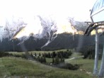 Archived image Webcam mountain station chairlift "Gaistal", "Ehrwalder Alm" 05:00