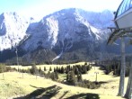 Archiv Foto Webcam Bergstation Sesselbahn Gaistal, Ehrwalder Alm 15:00