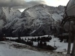 Archiv Foto Webcam Bergstation Sesselbahn Gaistal, Ehrwalder Alm 17:00