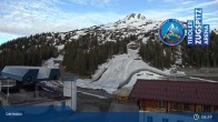 Archived image Webcam Ski resort Lermoos Grubigstein 06:00