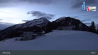 Archiv Foto Webcam Sonnalmbahn 04:00