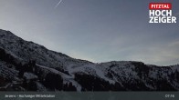 Archiv Foto Webcam Jerzens - Hochzeiger Mittelstation 06:00