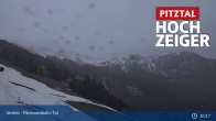 Archived image Webcam Jerzens - Zirbenbahn Bergstation 20:00