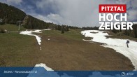 Archiv Foto Webcam Jerzens - Zirbenbahn Bergstation 16:00
