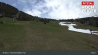 Archiv Foto Webcam Jerzens - Zirbenbahn Bergstation 14:00