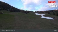 Archiv Foto Webcam Jerzens - Zirbenbahn Bergstation 02:00
