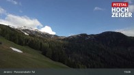 Archiv Foto Webcam Jerzens - Zirbenbahn Bergstation 18:00