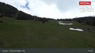 Archived image Webcam Jerzens - Zirbenbahn Bergstation 12:00