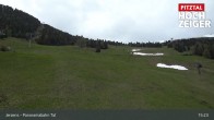 Archived image Webcam Jerzens - Zirbenbahn Bergstation 14:00