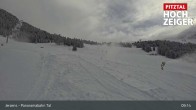 Archived image Webcam Jerzens - Zirbenbahn Bergstation 08:00