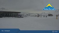 Archived image Webcam Fiss: Schönjochbahn lift 06:00