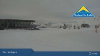 Archived image Webcam Fiss: Schönjochbahn lift 07:00