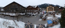 Archiv Foto Webcam Dorfplatz, Seefeld in Tirol 13:00