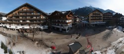 Archiv Foto Webcam Dorfplatz, Seefeld in Tirol 09:00