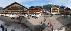 Archiv Foto Webcam Dorfplatz, Seefeld in Tirol 14:00