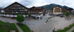 Archiv Foto Webcam Dorfplatz, Seefeld in Tirol 13:00
