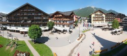 Archiv Foto Webcam Dorfplatz, Seefeld in Tirol 15:00