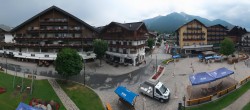 Archiv Foto Webcam Dorfplatz, Seefeld in Tirol 13:00