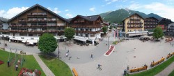 Archiv Foto Webcam Dorfplatz, Seefeld in Tirol 13:00