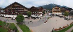 Archiv Foto Webcam Dorfplatz, Seefeld in Tirol 13:00