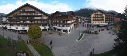 Archiv Foto Webcam Dorfplatz, Seefeld in Tirol 11:00