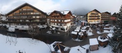 Archiv Foto Webcam Dorfplatz, Seefeld in Tirol 13:00