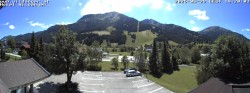 Archiv Foto Webcam Hotel Wildanger - Zöblen 13:00