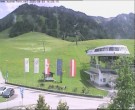 Archiv Foto Webcam Neunerköpfle: Blick auf die Talstation 13:00