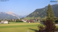 Archiv Foto Webcam Blick ins Tannheimer Tal 17:00