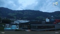 Archiv Foto Webcam Erlebnistherme Zillertal in Fügen 04:00