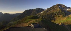 Archiv Foto Webcam Panorama vom Lärchfilzkogel 1645m 06:00