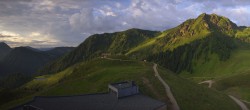 Archiv Foto Webcam Panorama vom Lärchfilzkogel 1645m 05:00
