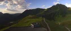 Archiv Foto Webcam Panorama vom Lärchfilzkogel 1645m 06:00