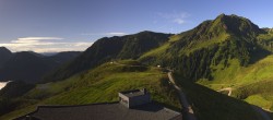 Archiv Foto Webcam Panorama vom Lärchfilzkogel 1645m 07:00